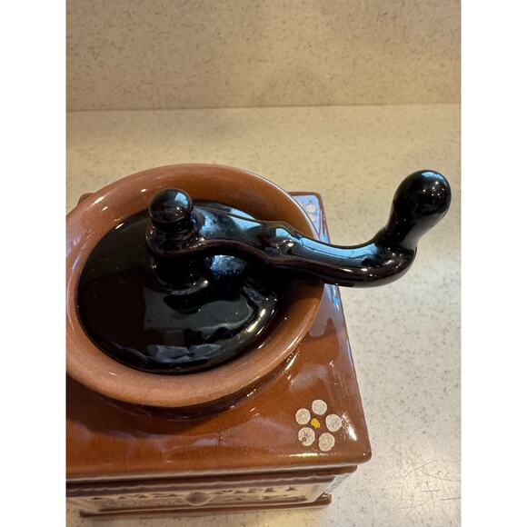 Instant Coffee Canister Looks like Coffee Grinder Ceramic - Picture 3 of 10